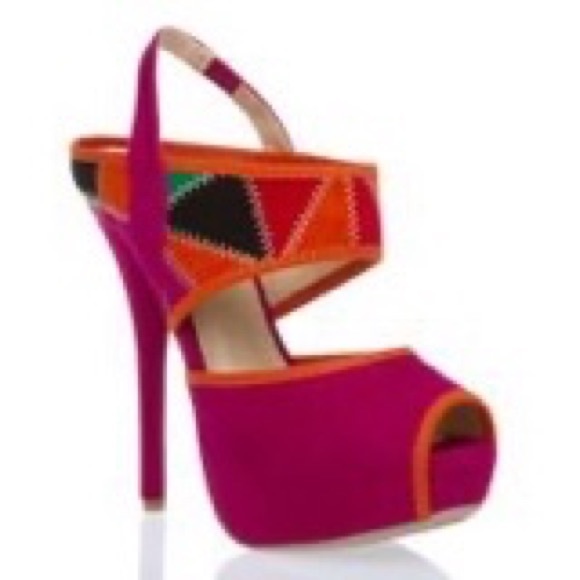 Shoe Dazzle Shoes - SHOEDAZZLE MARGHERITA fuchsia faux suede platforms